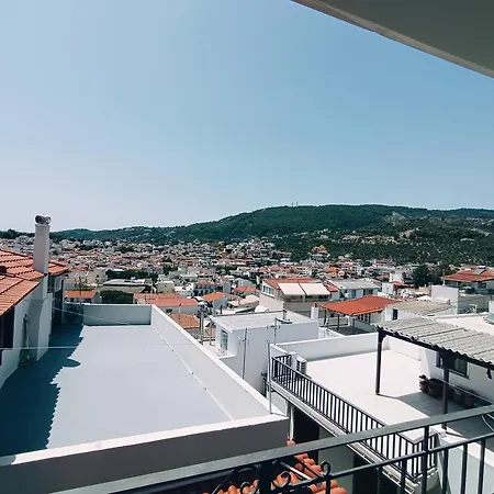 Hollywood Skiathos-Stadt