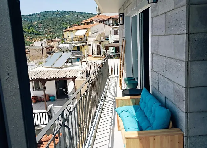 Hollywood Hotel Skiathos-Stadt