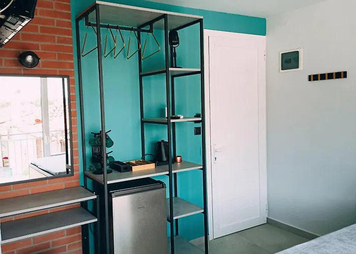 Hollywood Skiathos-Stadt