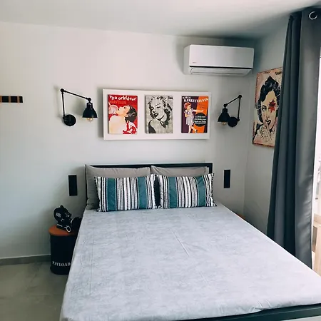 Hollywood Hotel Skiathos