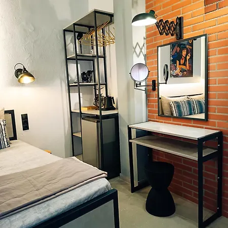 Hollywood * Città di Skiathos